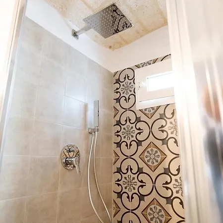 Casa La Zagara Моттола